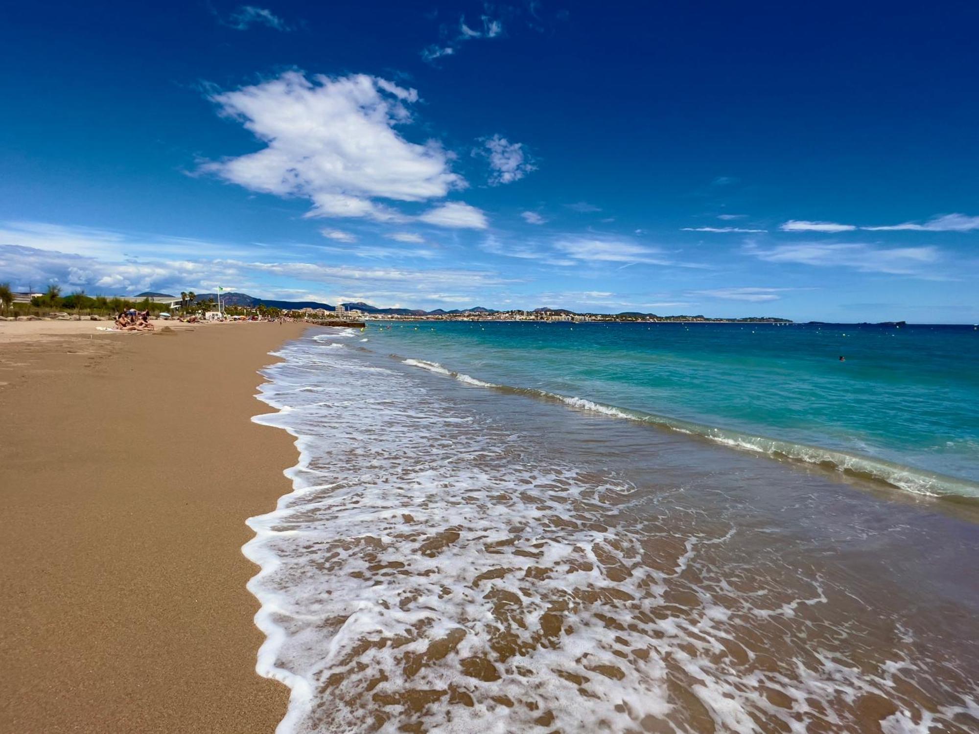 Les Cactus Frejus Plage Luaran gambar